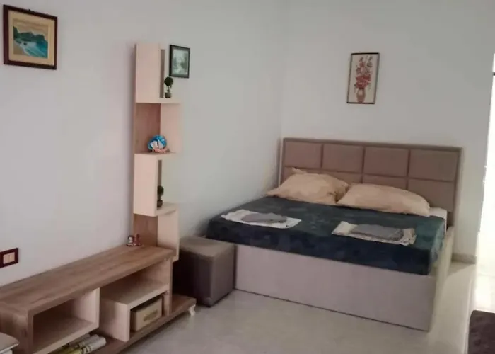 Everest Appartamento Golem (Tirana)